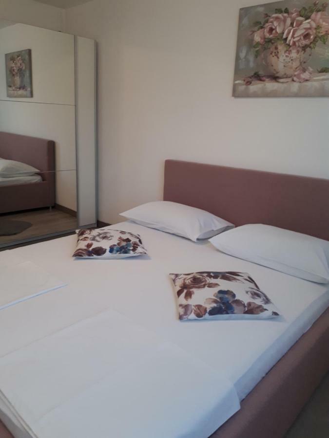 Apartment Jole 1 Traù Esterno foto